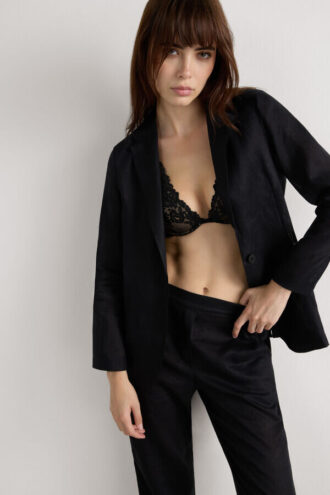 Die reine Leinenjacke aus Leinenstoff