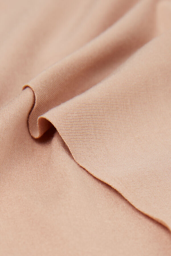 Hoch taillierte Slips mit hervorragendem Tragekomfort Hoch taillierte Slips mit hervorragendem Tragekomfort