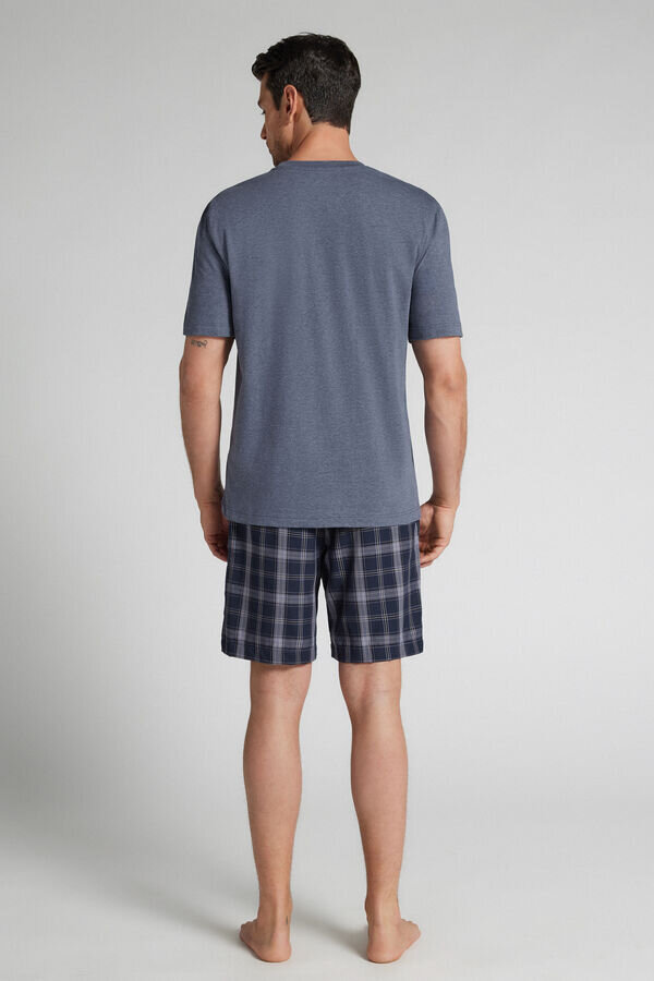 Kurzpyjama aus Denimstoff mit Karomuster und Baumwolle Kurzpyjama aus Denimstoff mit Karomuster und Baumwolle