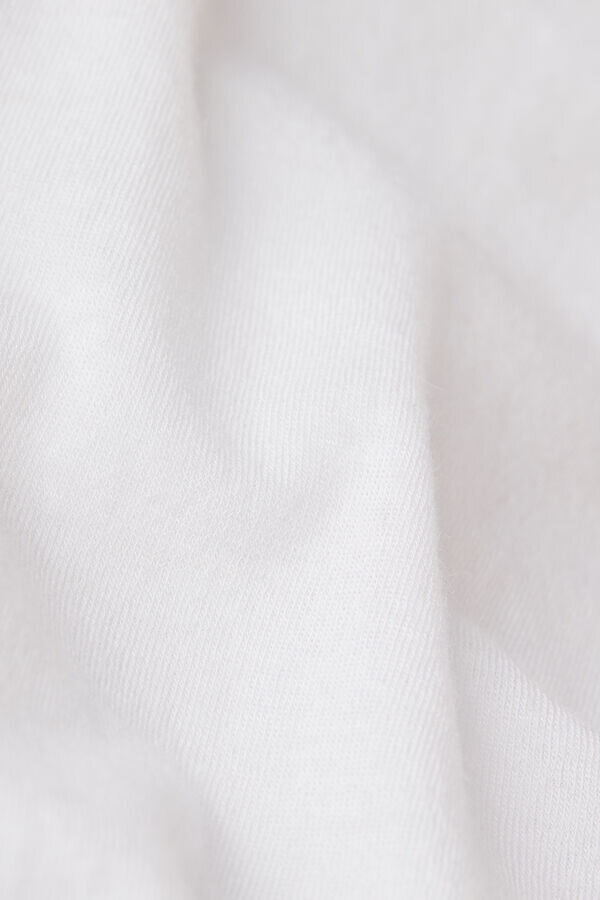 Modal-Kaschmir-Top mit hohem Kragen Modal-Kaschmir-Top mit hohem Kragen