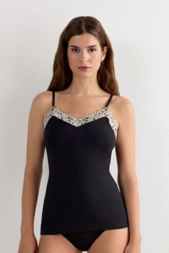 Modell „Pretty Flowers” aus Modal