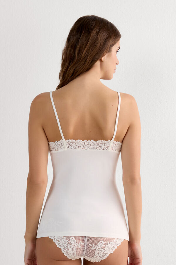 Modell „Pretty Flowers” aus Modal Modell „Pretty Flowers” aus Modal