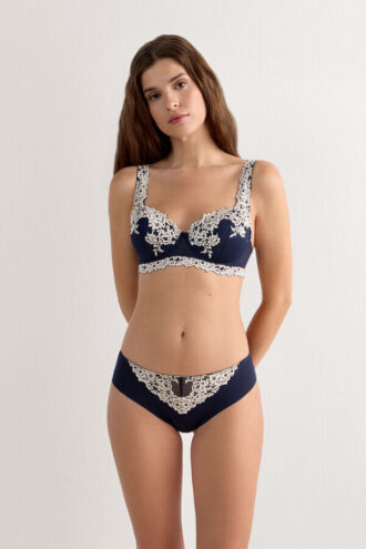 Pretty Flowers nahtlose Baumwollhöschen mit Blumenmuster Pretty Flowers nahtlose Baumwollhöschen mit Blumenmuster