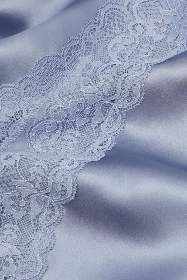 Seidenunterkleid mit Spitzeneinsatz Seidenunterkleid mit Spitzeneinsatz