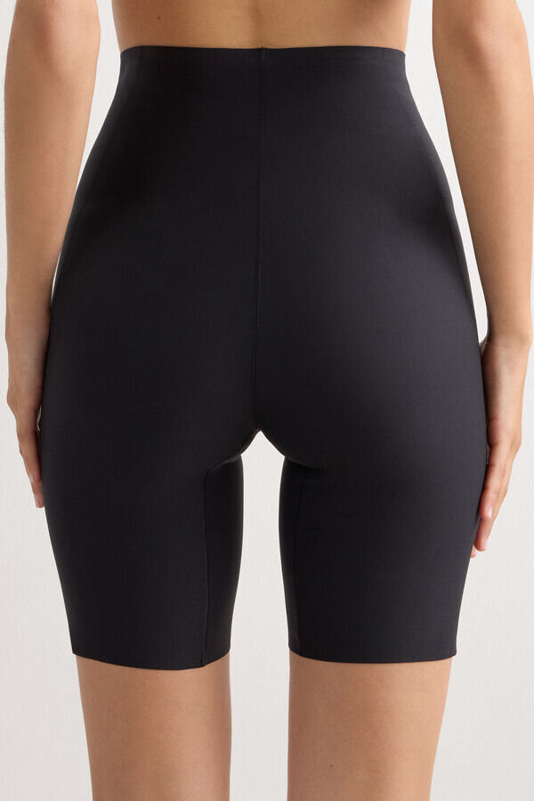 Shorts aus Mikrofaser mit Raw-Cut-Saum Shorts aus Mikrofaser mit Raw-Cut-Saum