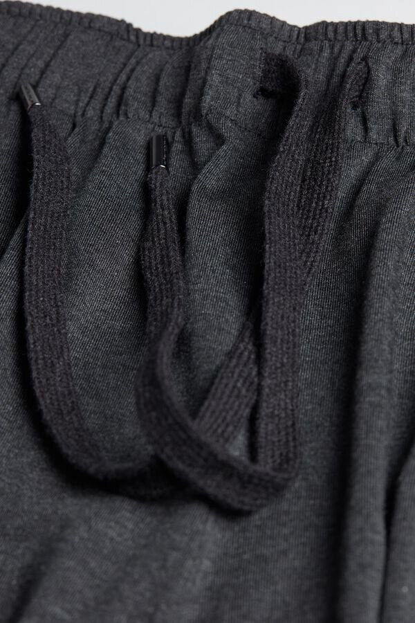 Shorts aus Seide und Modal Shorts aus Seide und Modal