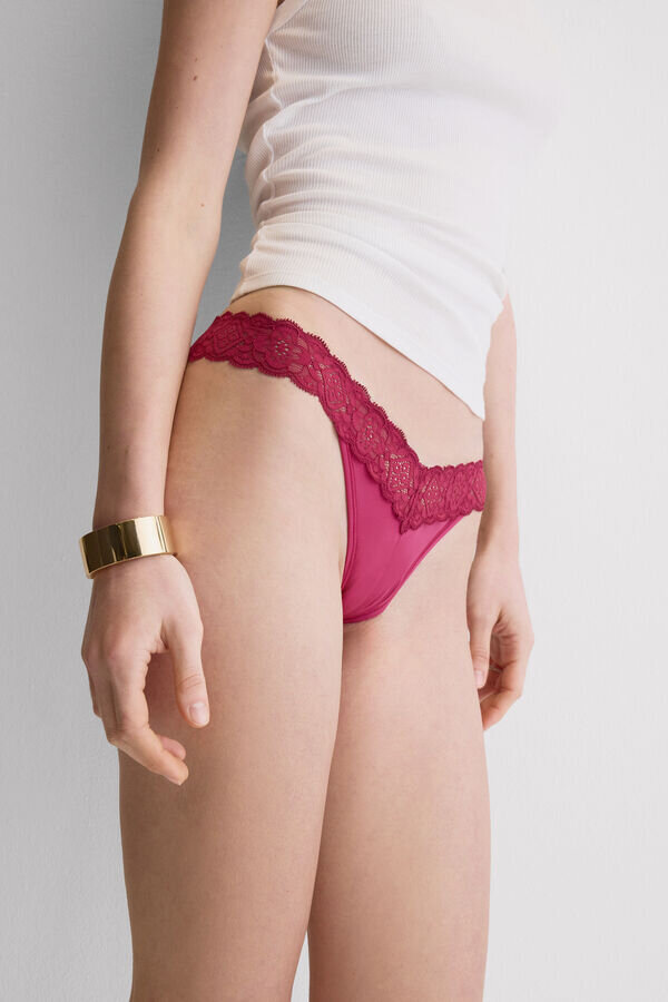 Spitze und Mikrofaser 80S Style Brazilian Spitze und Mikrofaser 80S Style Brazilian