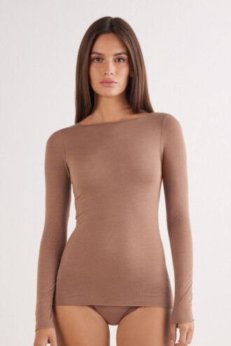 Ultraleichtes Oberteil aus Modal-Kaschmir mit U-Boot-Ausschnitt Ultraleichtes Oberteil aus Modal-Kaschmir mit U-Boot-Ausschnitt