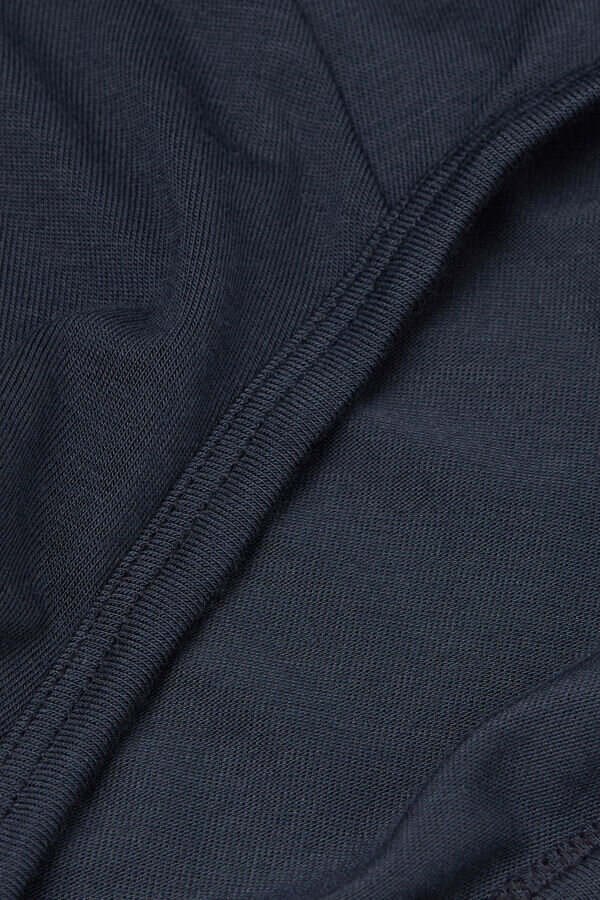 Weiche Seiden-Slips Weiche Seiden-Slips